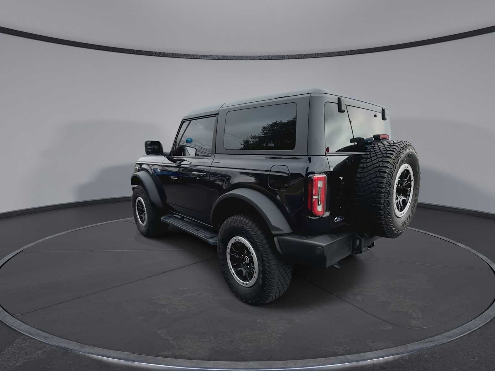 Used 2021 Shadow Black Ford Outer Banks image 6