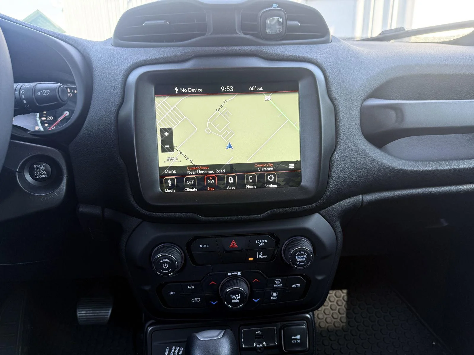 Used 2022 Gray Jeep  image 7