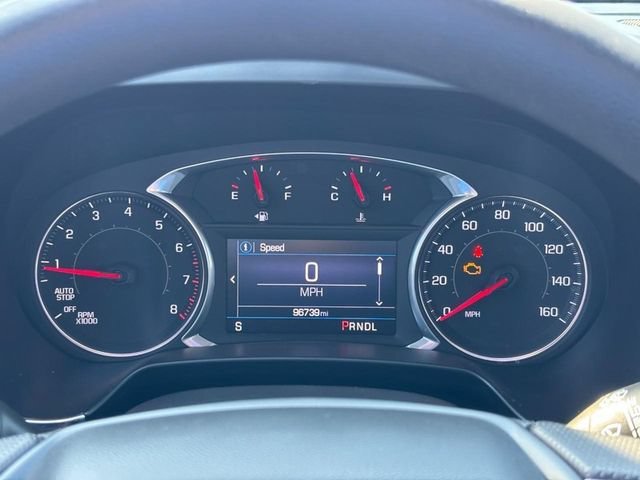 Used 2021 SILVER ICE METALLIC Chevrolet LT image 19