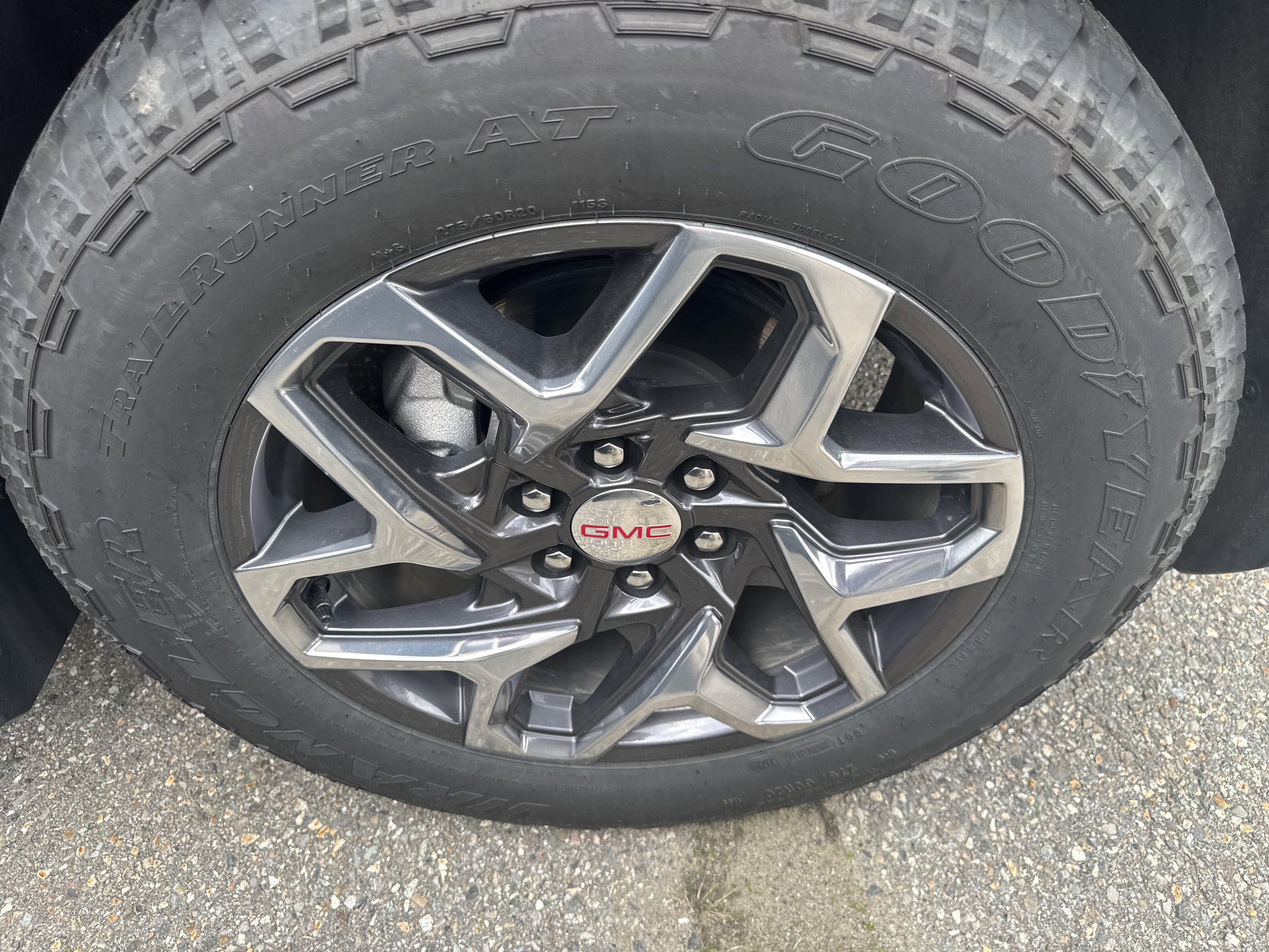New 2026 Onyx Black GMC SLE image 3