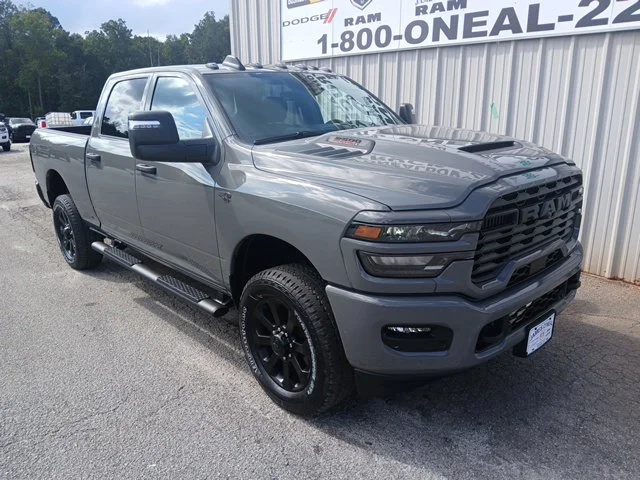 2027 RAM 2500 Pickup Tradesman/Black Express