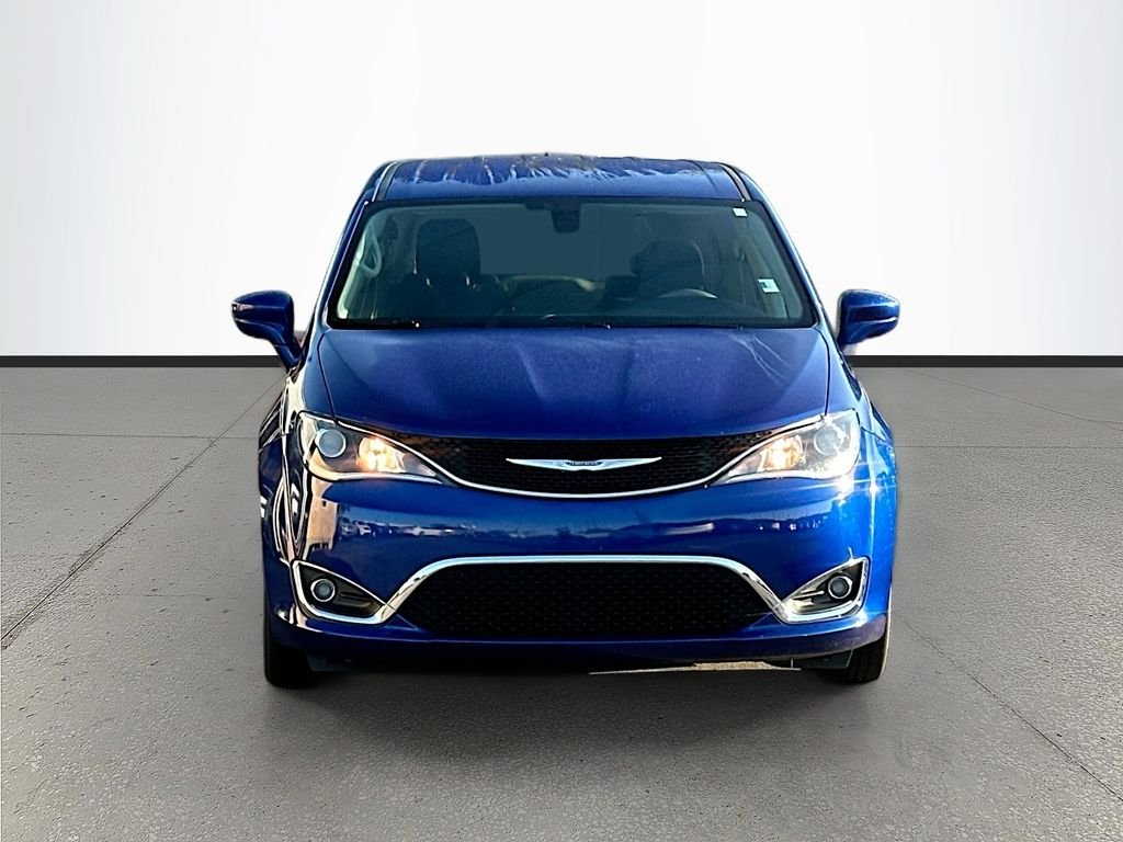 Used 2018 Chrysler Pacifica Touring Plus with VIN 2C4RC1FGXJR247512 for sale in Leesburg, FL