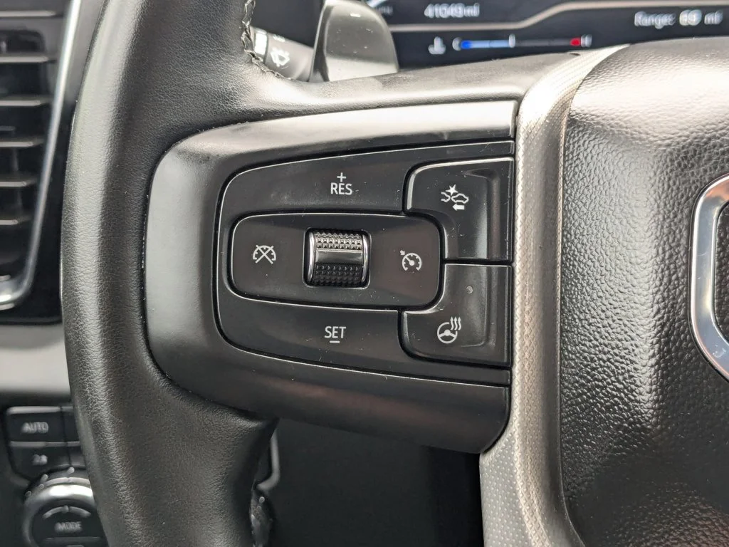 Used 2024 Sterling Metallic GMC Denali image 22