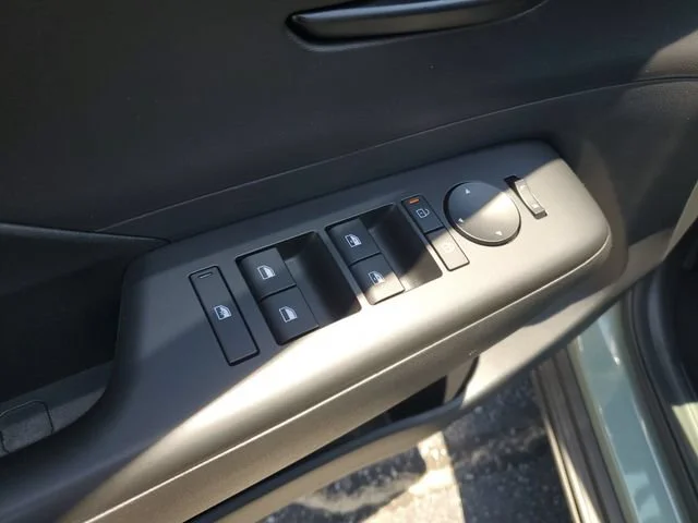 Used 2024 Mirage Green Hyundai SEL image 9
