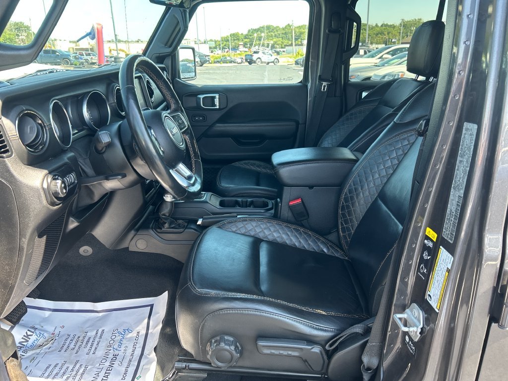 Used 2021 Gray Jeep High Altitude image 13