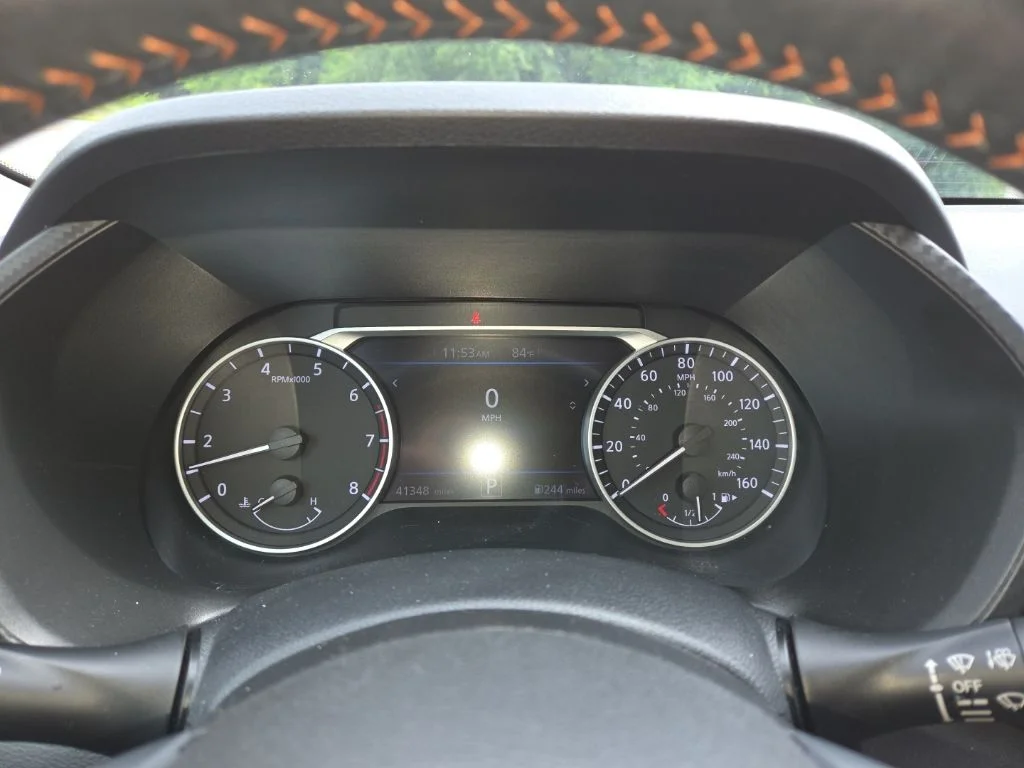 Used 2023 White Nissan SR image 8
