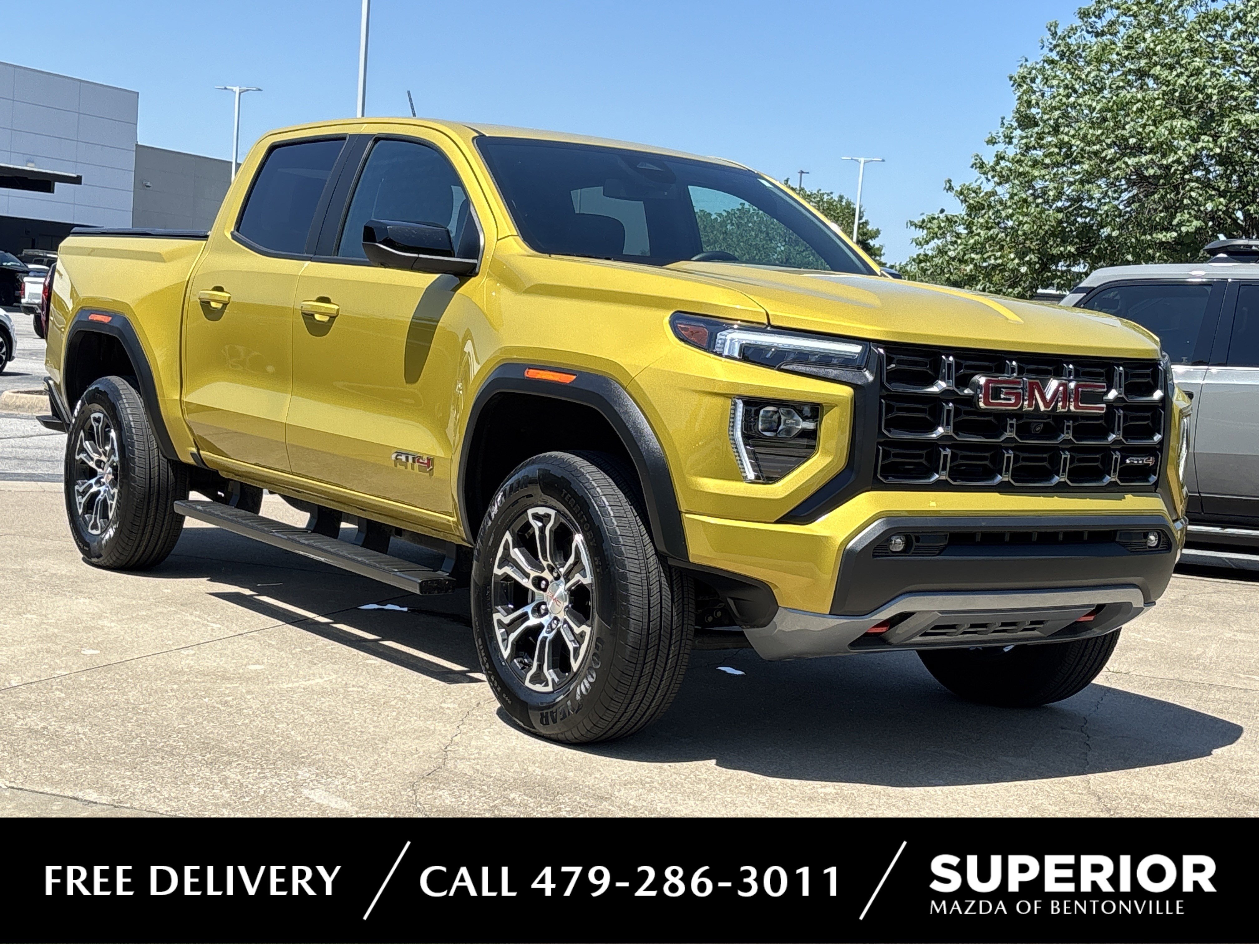 2023 GMC Canyon 4WD AT4 Crew Cab Short Box's photo