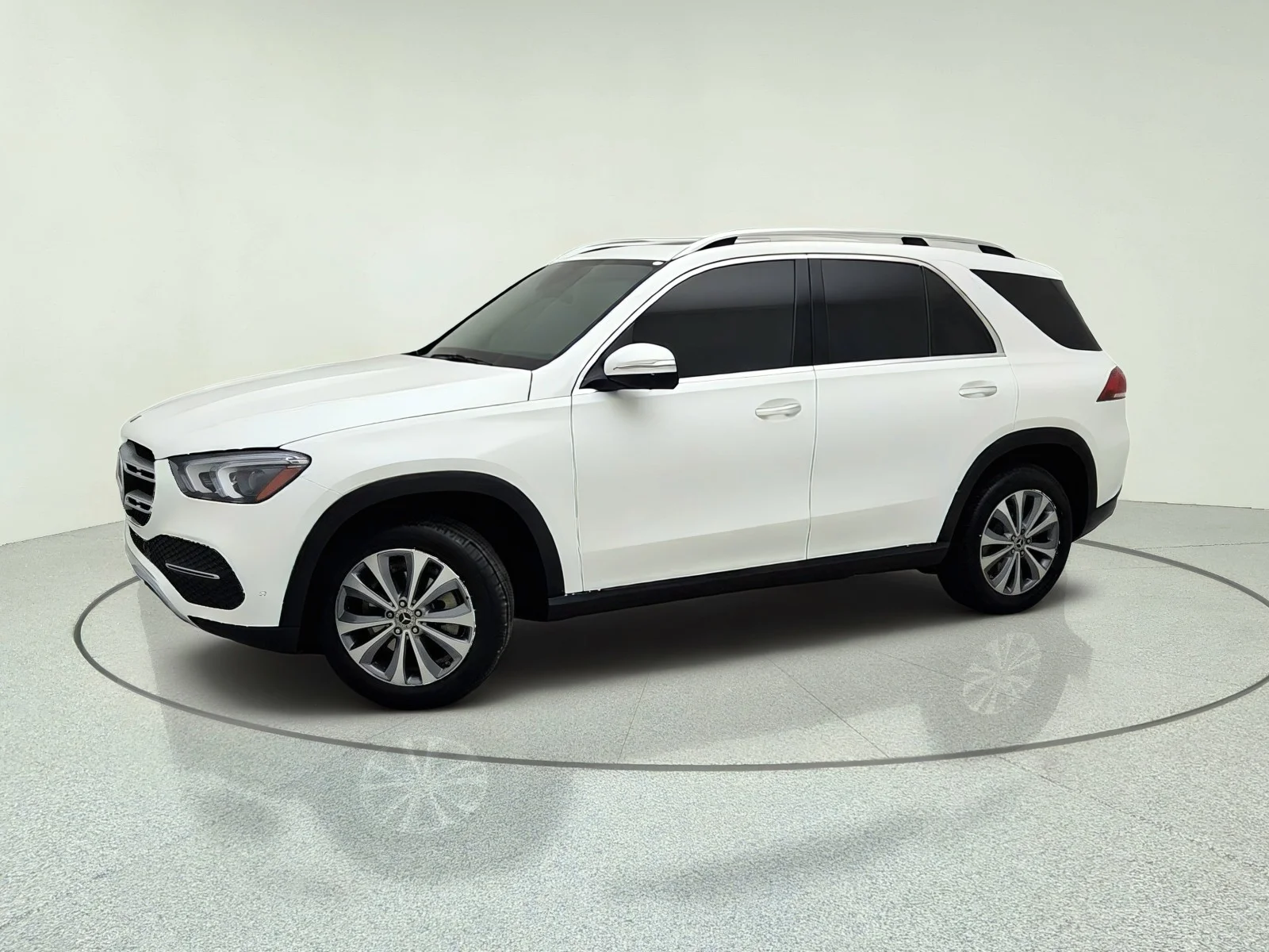Certified Used 2022 Polar White Mercedes-Benz GLE 350 image 15