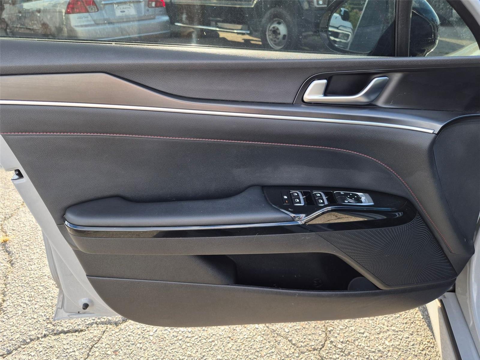 Used 2024 Wolf Gray Kia GT image 11