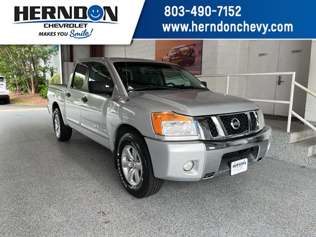 2012 Nissan Titan SV 4X2 Crew Cab SWB's photo