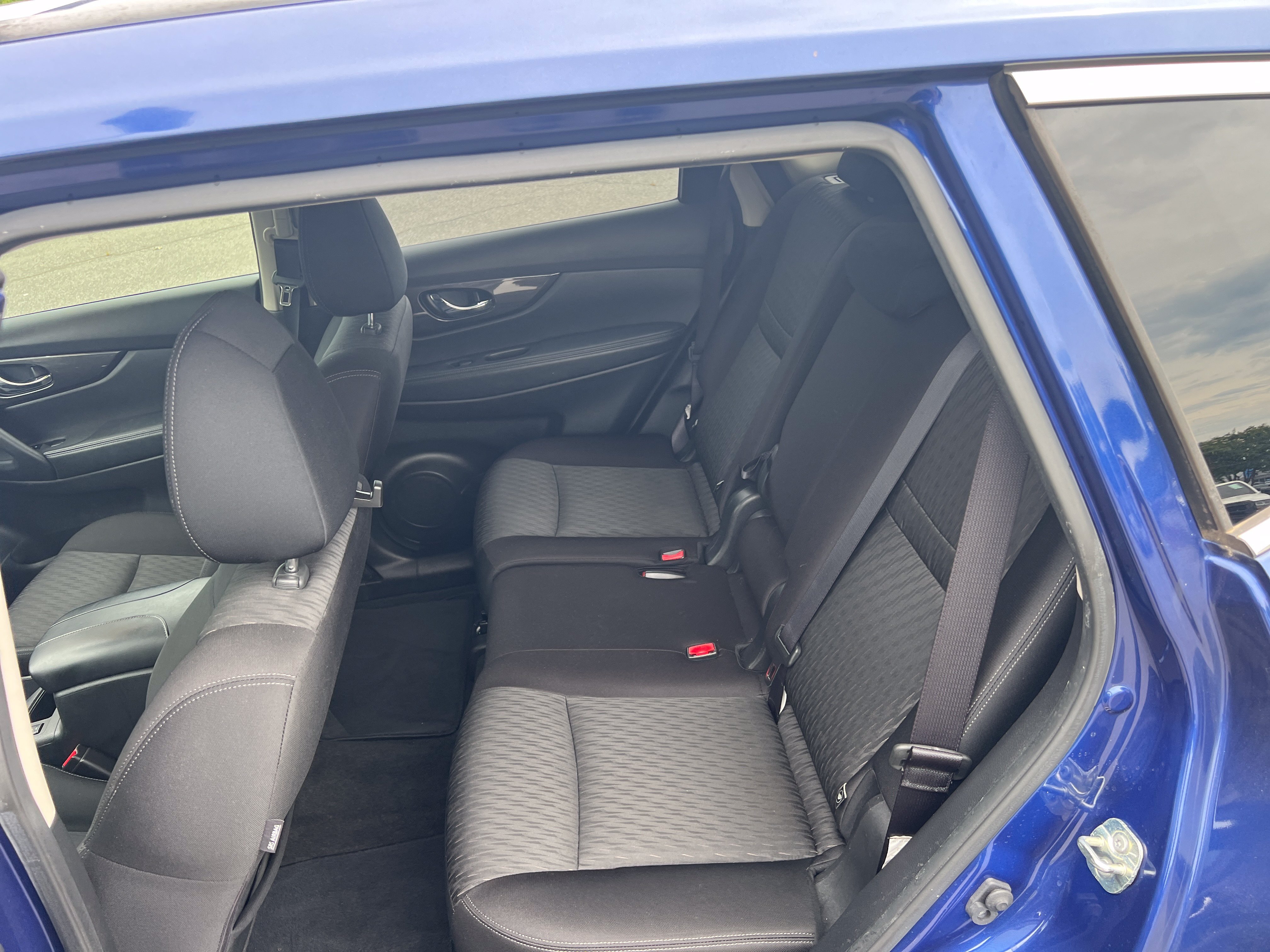 Used 2019 Caspian Blue Metallic Nissan SV image 14