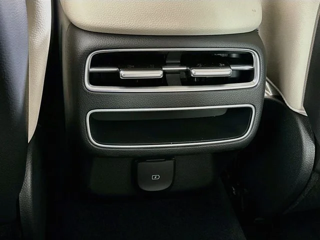 New 2027 Genesis GV70 2.5T
