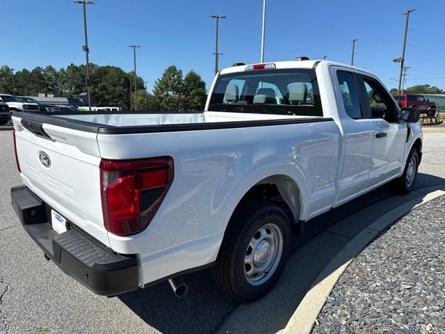 New 2026 Oxford White Ford XL image 11
