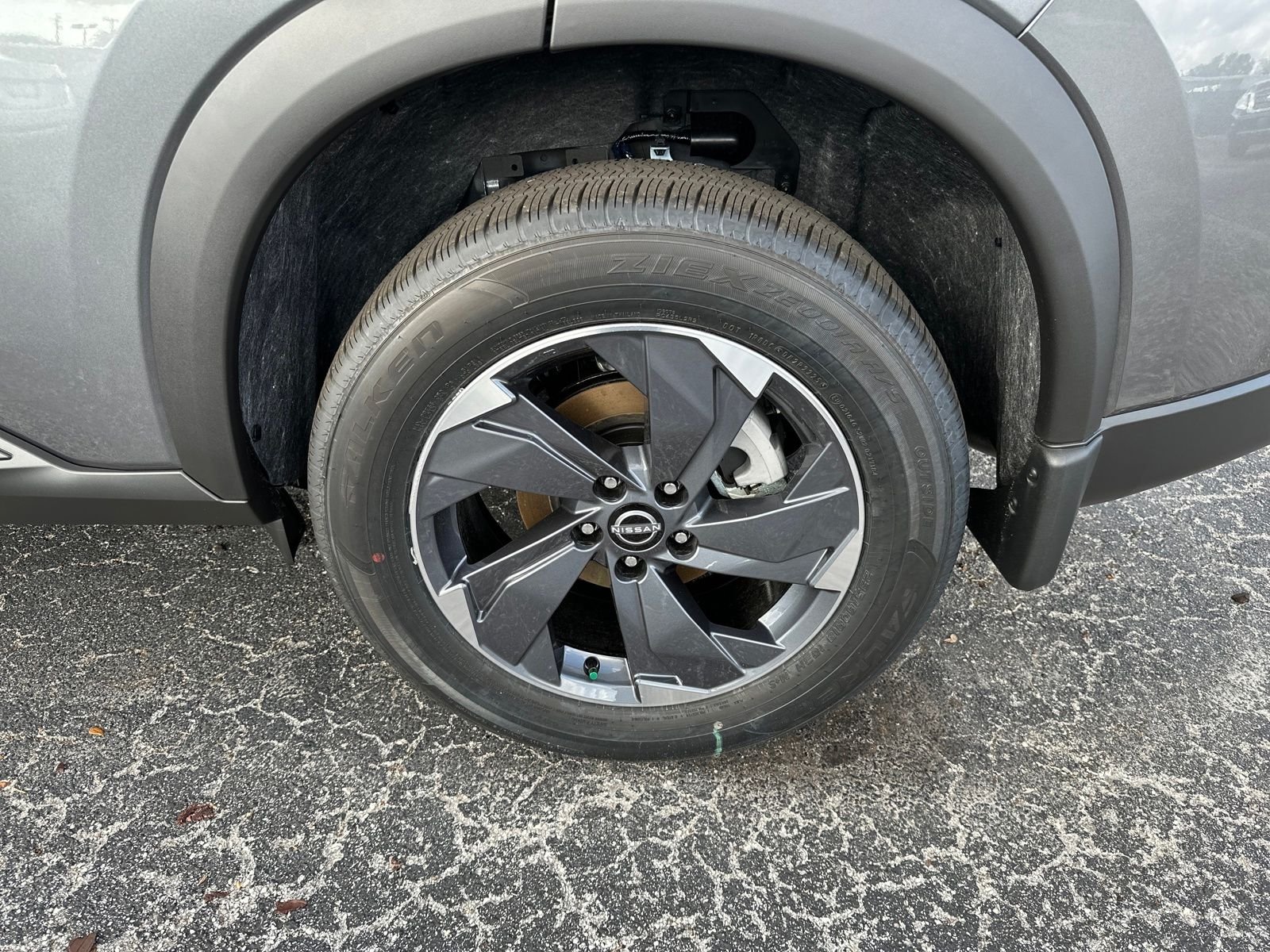 New 2026 Nissan Rogue SV 4D Sport Utility