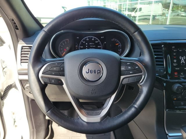 Used 2021 White Jeep Laredo X image 30