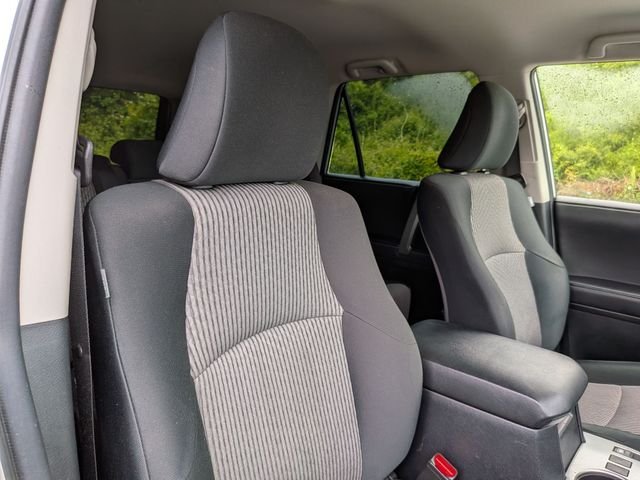 Used 2023 Silver Toyota SR5 image 40