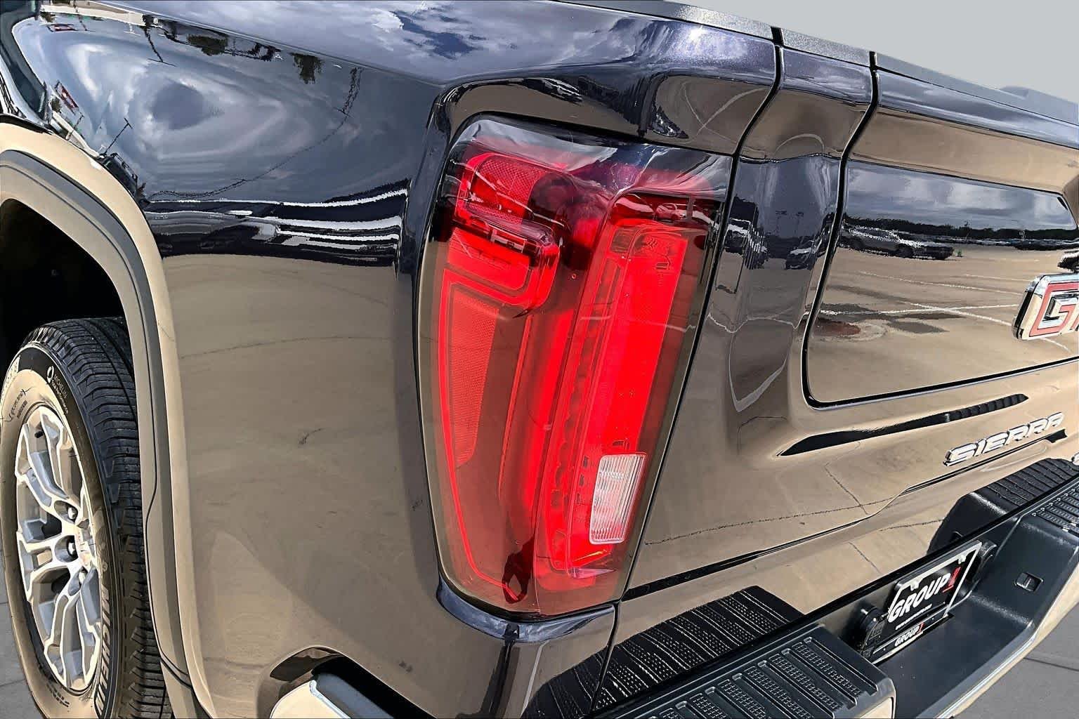 Used 2026 Titanium Rush Metallic GMC SLT image 29