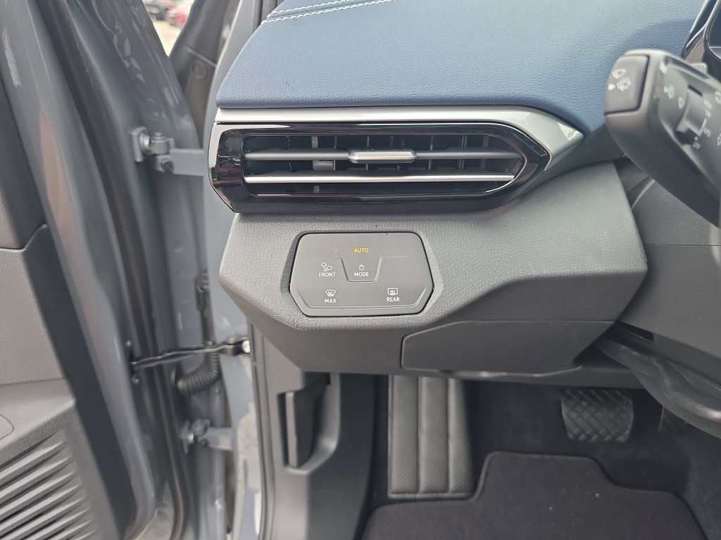New 2026 Gray Volkswagen Pro S image 19