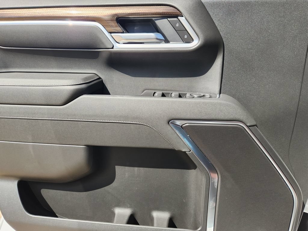 2026 Chevrolet Silverado 1500 LT - Photo 12