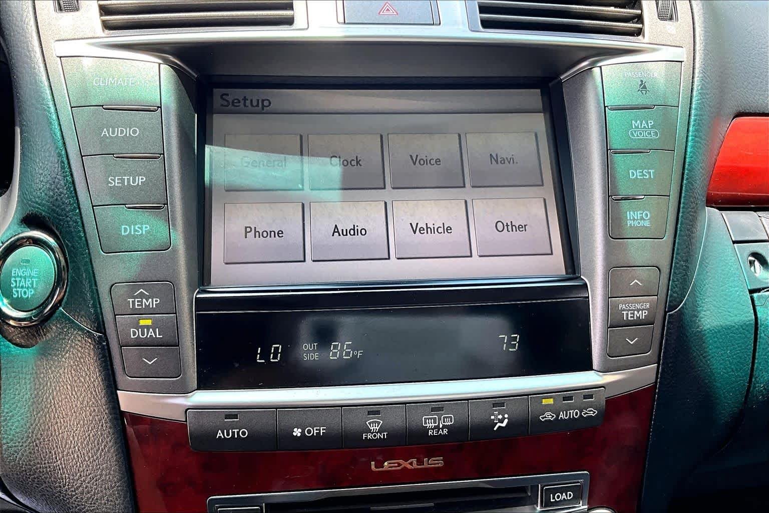 Used 2012 Starfire Pearl Lexus  image 31