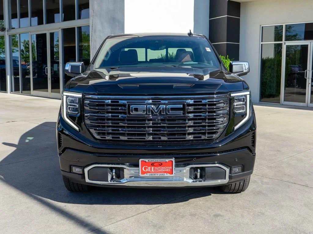 New 2026 Onyx Black GMC Denali Ultimate image 2