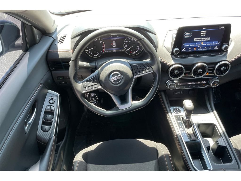 Used 2022 Aspen White TriCoat Pearl Nissan SR image 15