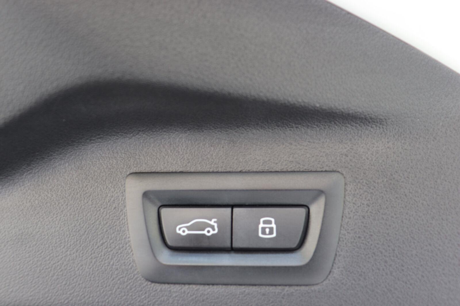 Used 2024 Alpine White BMW xDrive40i image 19