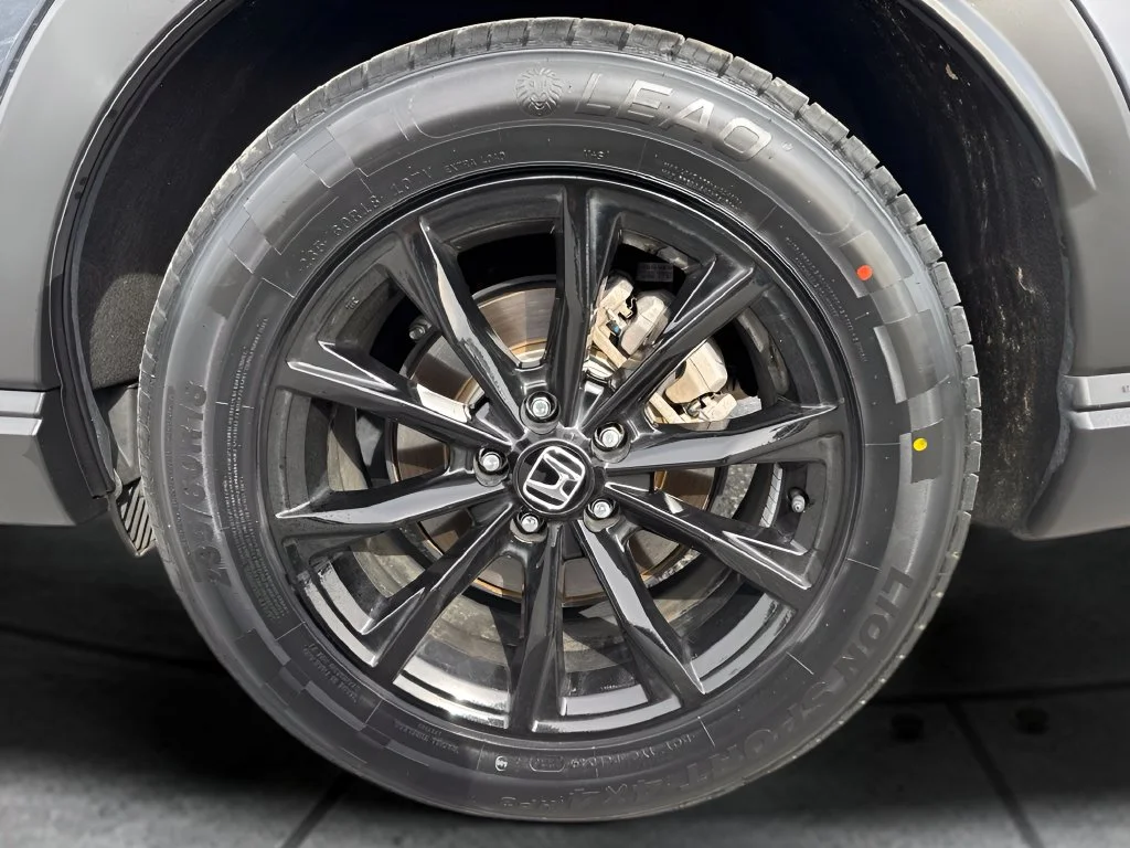 Used 2025  Honda Sport-L image 32
