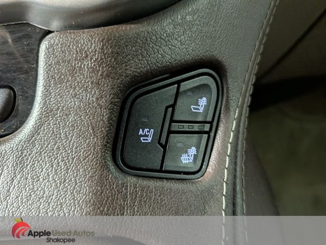 Used 2015 White Chevrolet LTZ image 25