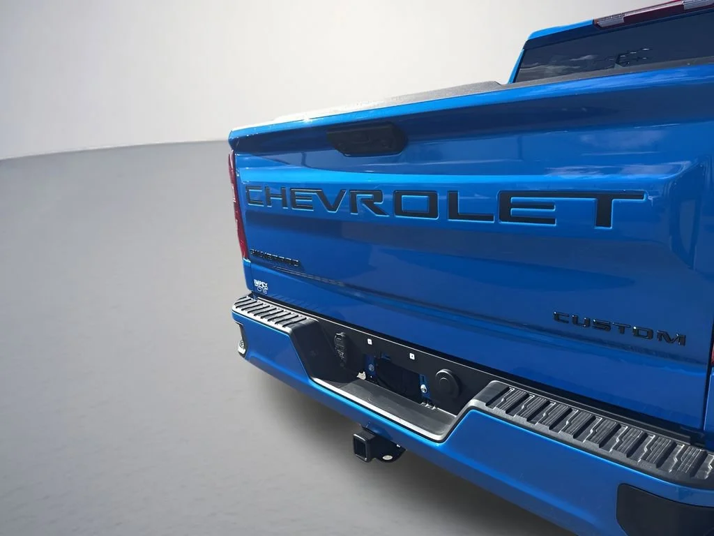 Used 2026 Riptide Blue Metallic Chevrolet Custom image 32