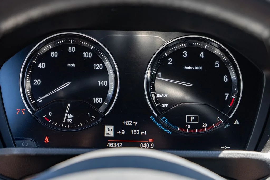 Used 2021 Black BMW xDrive28i image 16