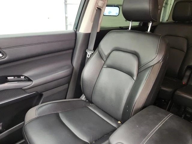 Used 2024 Black Nissan SL image 30