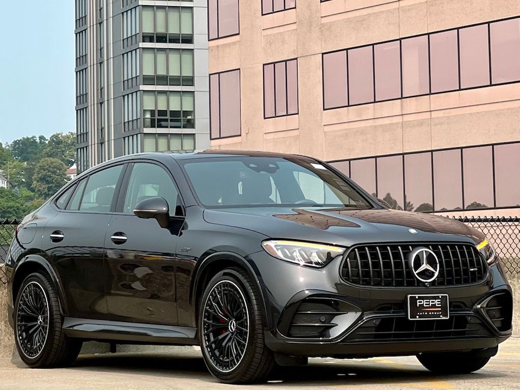 2025 Mercedes-Benz GLC