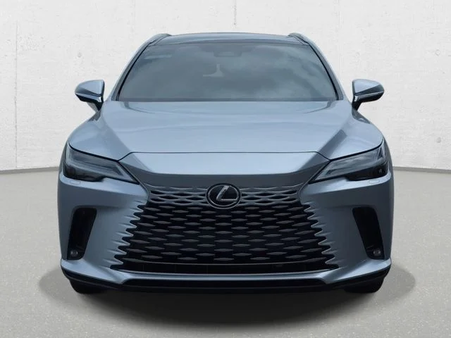 Used 2023 Iridium Lexus 350h Luxury image 2