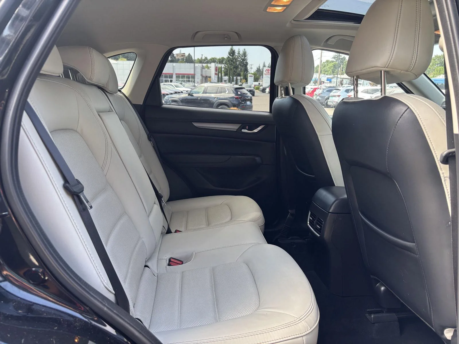 2023 Mazda CX-5 S Preferred package - Photo 13