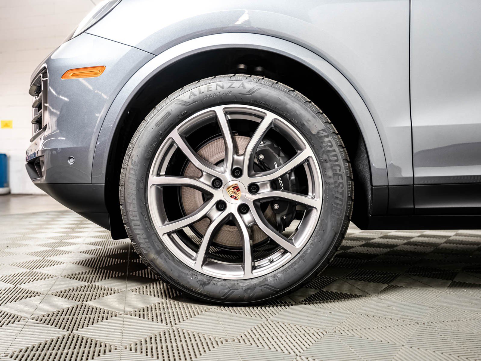 New 2026 VANADIUM GREY Porsche  image 12