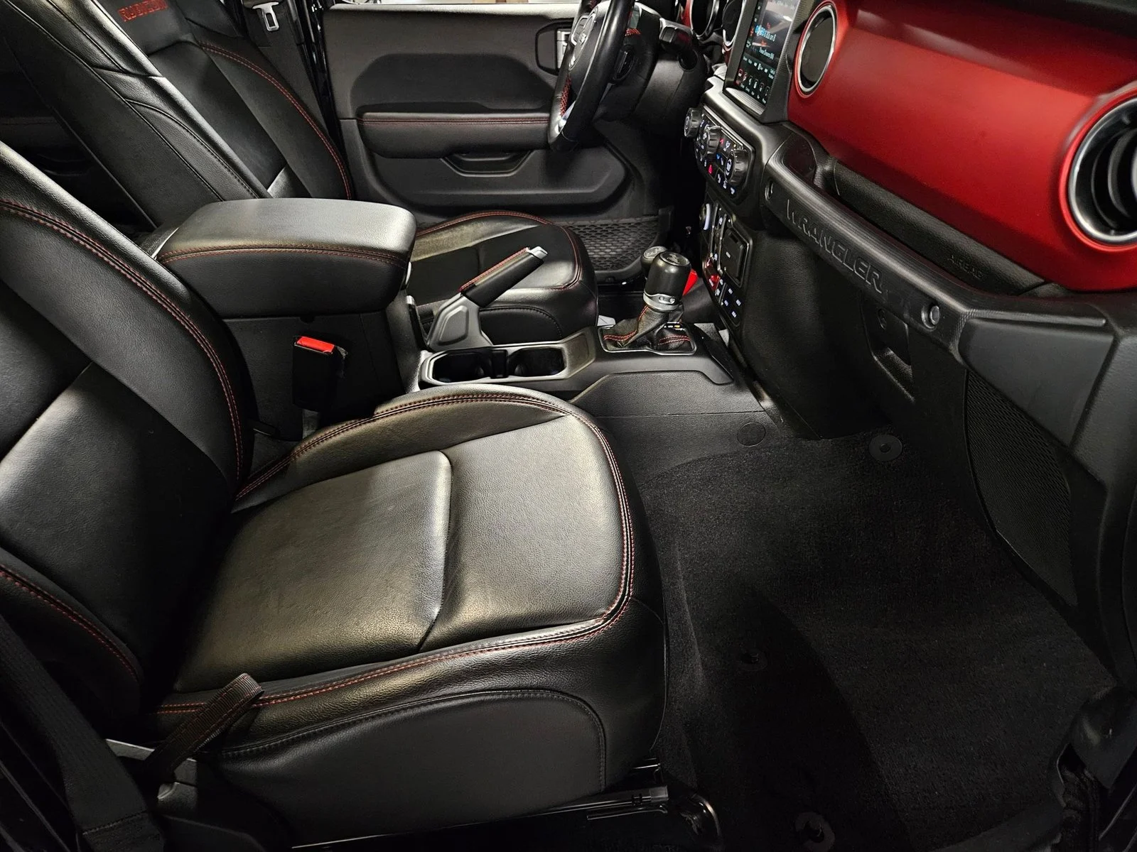 Used 2021 Black Clearcoat Jeep Unlimited Rubicon image 20