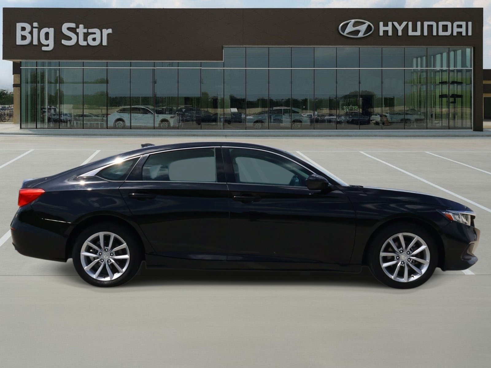 Used 2021 Crystal Black Pearl Honda LX image 5