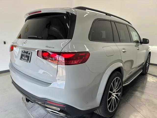 New 2026 MANUFAKTUR Alpine Gray Mercedes-Benz GLS 450 image 33