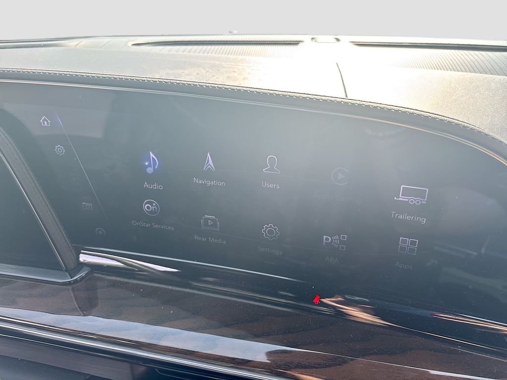 Used 2024 Silver Cadillac Sport Platinum image 20