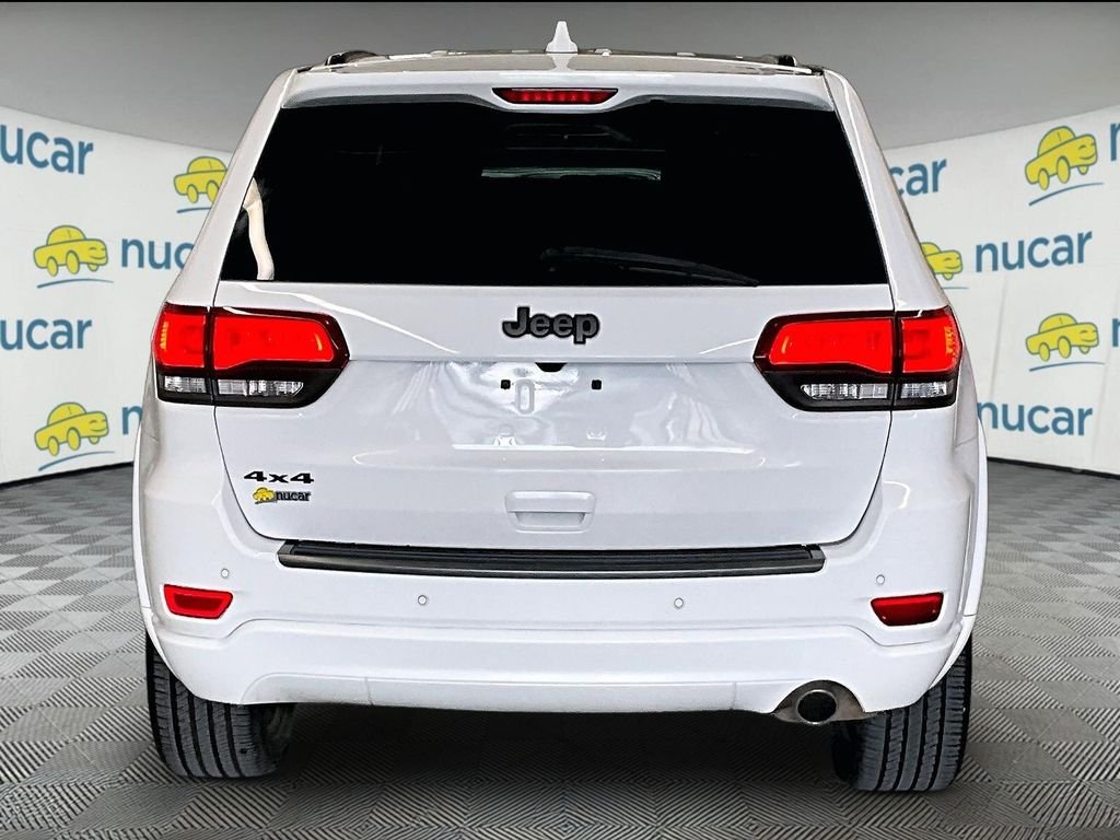 Used 2021 Bright White Clearcoat Jeep Limited image 5