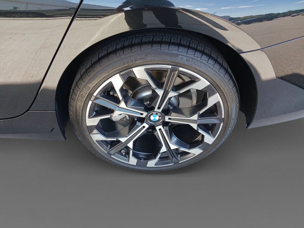 Used 2025 Black BMW 330i image 8
