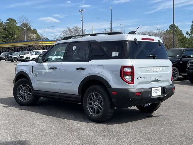 New 2026 White Ford Big Bend image 15