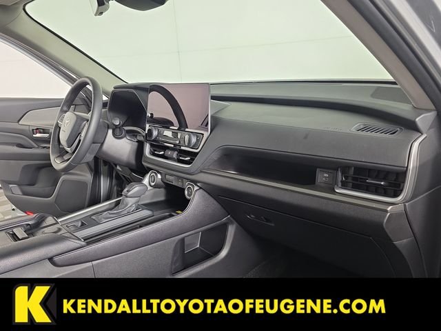 Used 2025 Silver Toyota XLE image 20