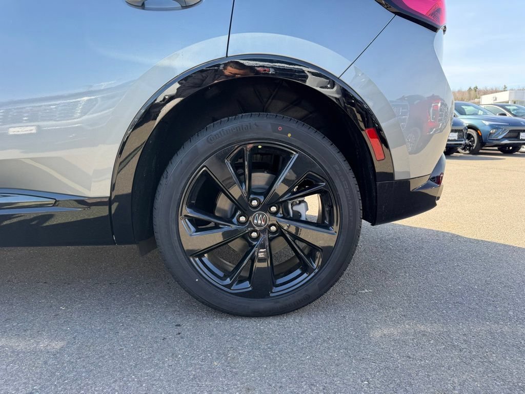 2026 Buick Envision Sport Touring - Photo 8