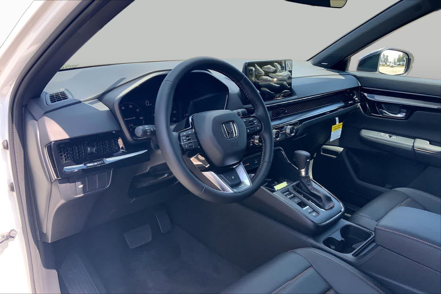 New 2027 Platinum White Pearl Honda Sport Touring Hybrid AWD image 8