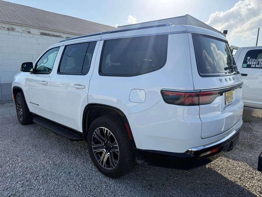 Used 2024 White Jeep Series II image 15