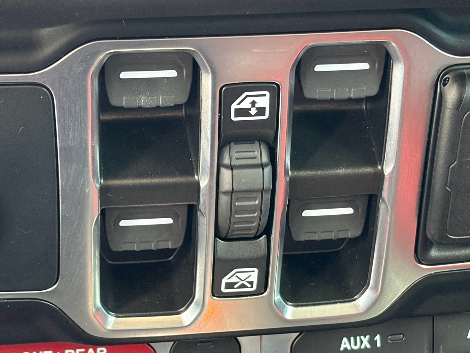2024 Jeep Wrangler 4-Door Rubicon 392 - Photo 23