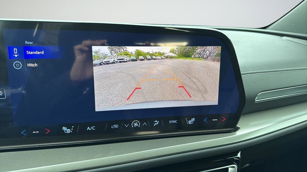 New 2026 Chevrolet Traverse LT 4D Sport Utility