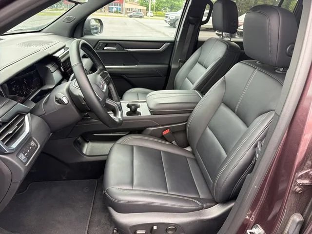 Used 2026 Crystal Metallic GMC Elevation image 15